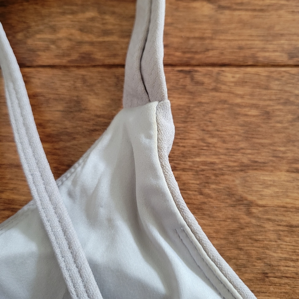 Buffbunny light gray sports bra - Picture 4 of 5